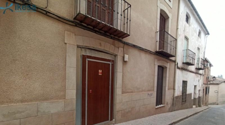 Jaén - Castellar - 485m2