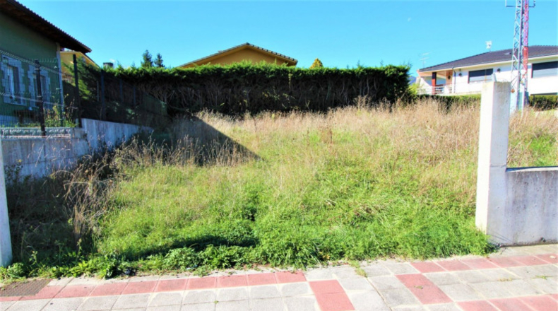 Burgos - Santecilla - 475m2