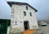 Xalet independent amb terreny en venda a la España, Berberana, ref.: TR370604 foto
