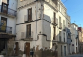 Дом с участком на продажу в городе el Perelló Фото