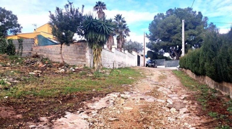 Valencia - Puebla de Vallbona - 1814m2