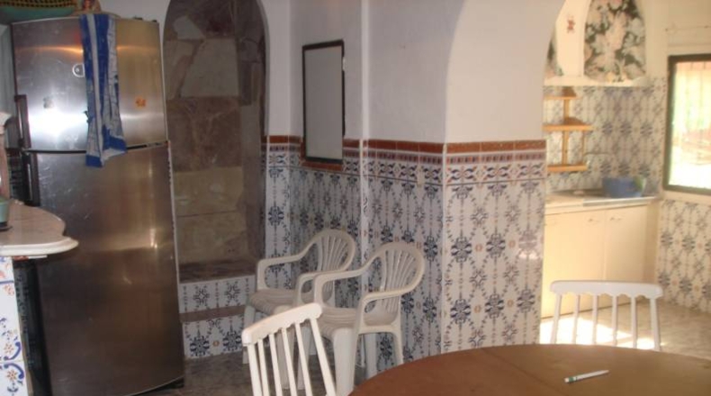 Alicante - Monforte del Cid - 2600m2