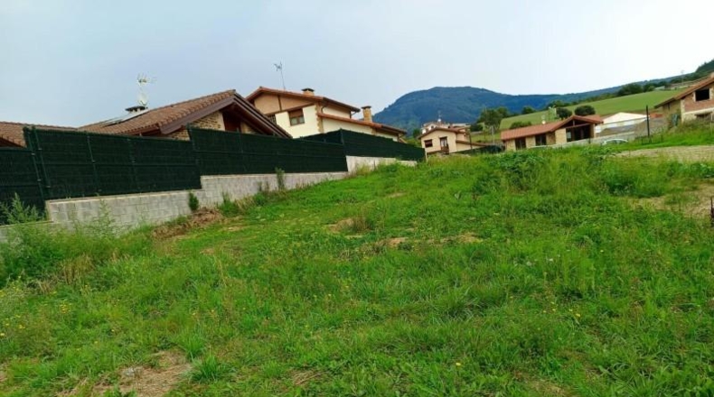 Burgos - Santecilla - 500m2