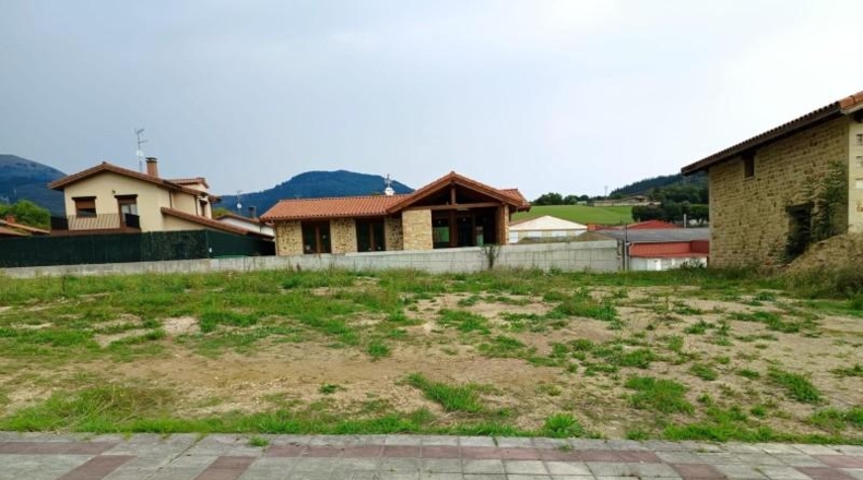 Burgos - Santecilla - 500m2