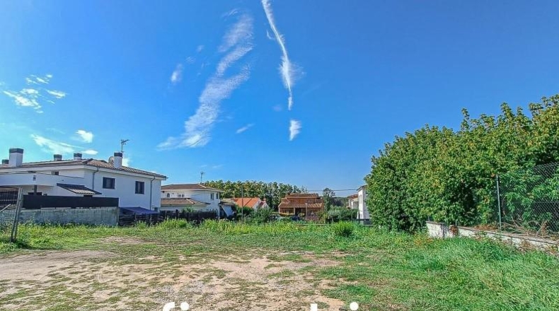 Gerona - Riudarenes - 517m2