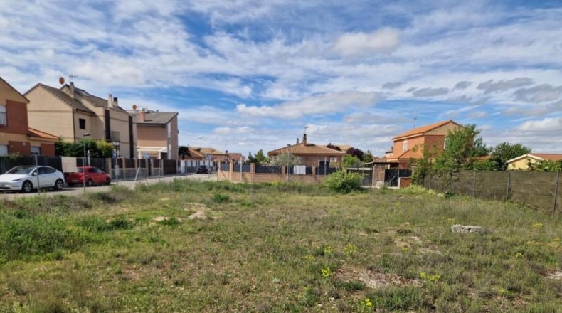 Guadalajara - Chiloeches - 631m2