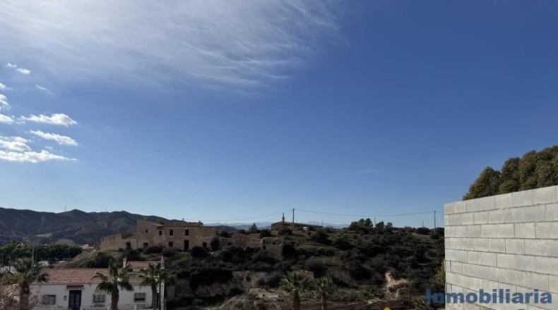 Almeria - Zurgena - 870m2