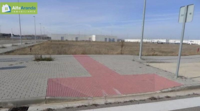 Burgos - Aranda de Duero - 1000m2