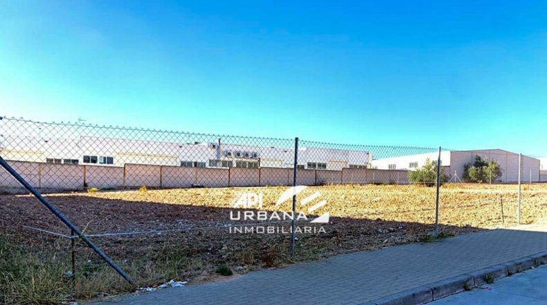 Córdoba - Lucena - 1011m2