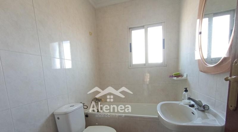 Albacete - La Roda - 6600m2