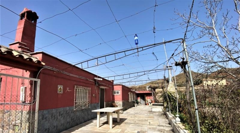 Almeria - Purchena - 1950m2