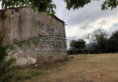Земельный участок на продажу в городе Lugo de Llanera Фото