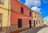 Xalet independent amb terreny en venda a la España, Lucena, ref.: TR298592 foto