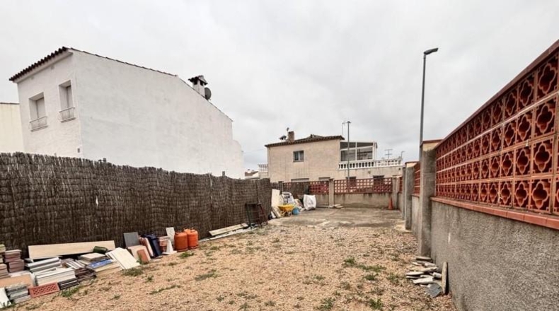 Gerona - Castelló d'Empúries - 106m2