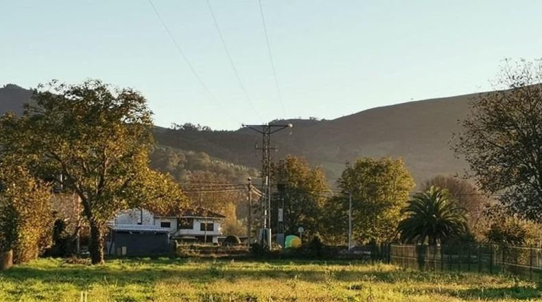 Cantàbria - Santa María de Cayón - 2090m2