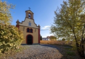 Загородный дом с участком на продажу в городе Beas de Guadix Фото