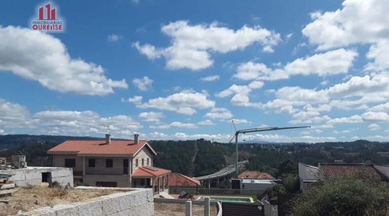 Orense - Barbadás - 526m2