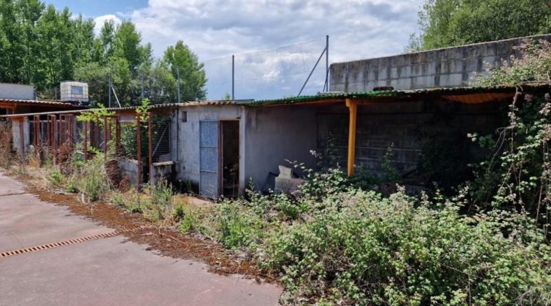 León - Carracedelo - 1128m2