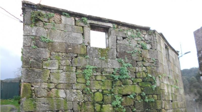 La Coruña - A Luqueira - 700m2