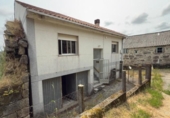 Xalet independent amb terreny en venda a la España, Cartelle, ref.: TR278669 foto