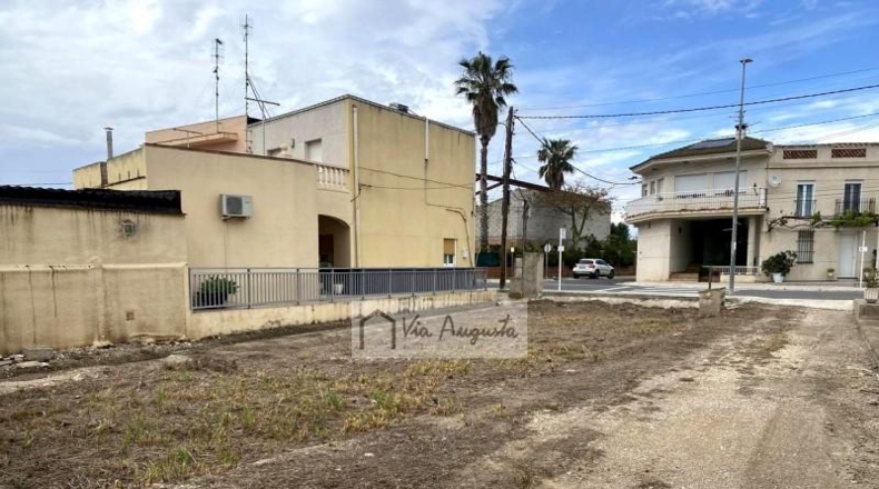 Tarragona - Deltebre - 700m2
