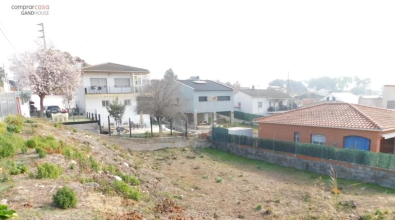 Barcelona - Lliçà d'Amunt - 496m2