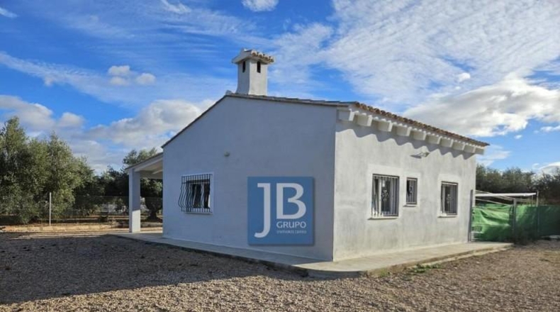 Valencia - Llanera de Ranes - 2624m2