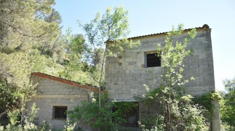 Теруэль - Torre del Compte - 5496m2
