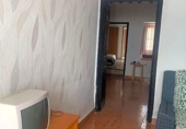 Отдельно стоящий дом с участком на продажу в городе Zafarraya Фото