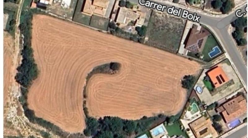 Barcelona - la Torre de Claramunt - 10200m2