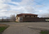Xalet independent amb terreny en venda a la España, Alija del Infantado, ref.: TR153265 foto
