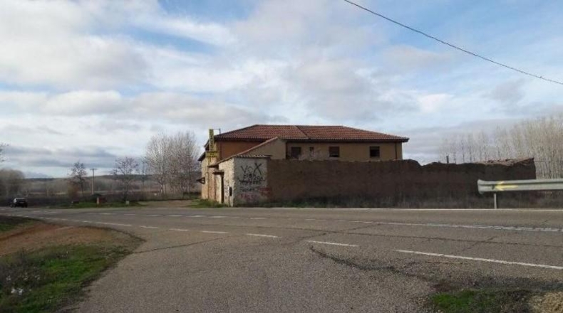 León - Alija del Infantado - 800m2