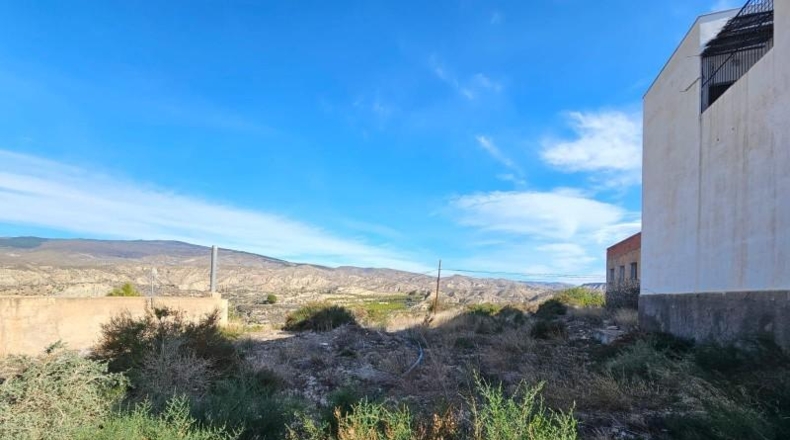 Almeria - Instinción - 900m2