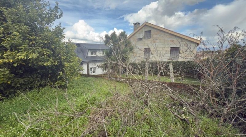 Orense - Barbadás - 300m2