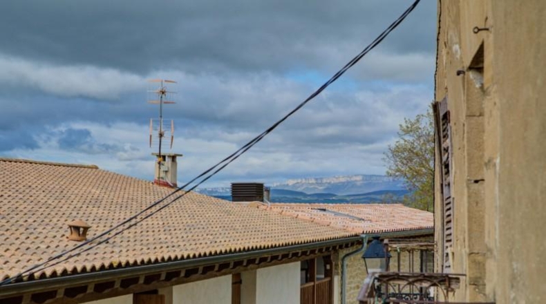 Navarra - Muniáin de Guesálaz - 700m2
