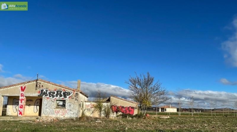 Burgos - Berlangas de Roa - 1569m2