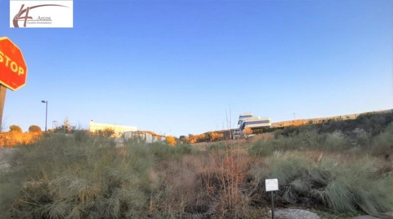 Granada - La Zubia - 783m2