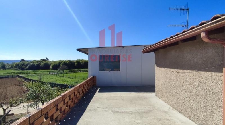 Оренсе - Junquera de Ambía - 308m2