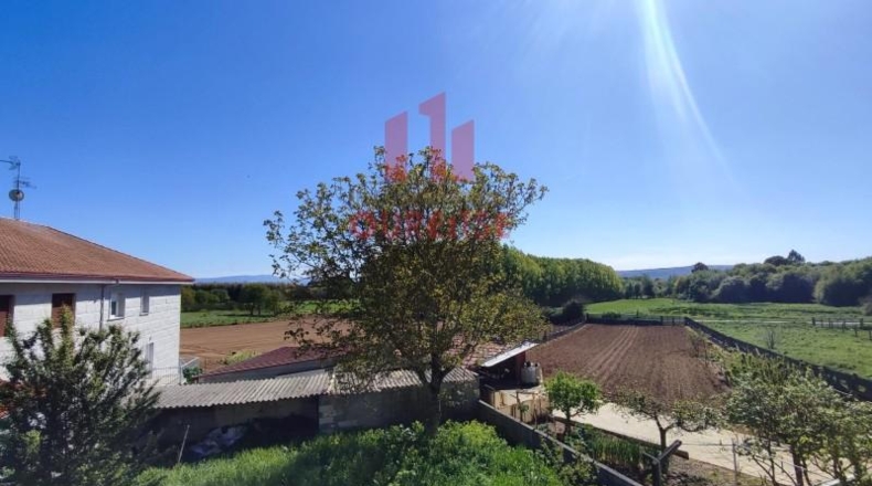 Оренсе - Junquera de Ambía - 308m2