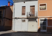 Дом с участком на продажу в городе La Vall d'Uixó Фото