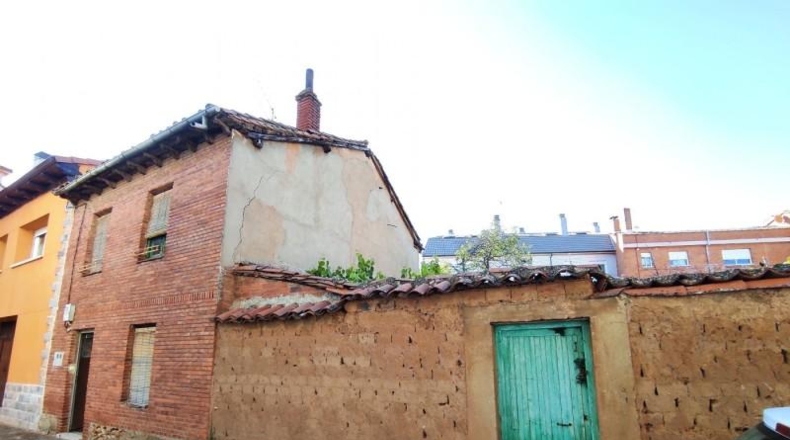 Leon - Valdefresno - 384m2