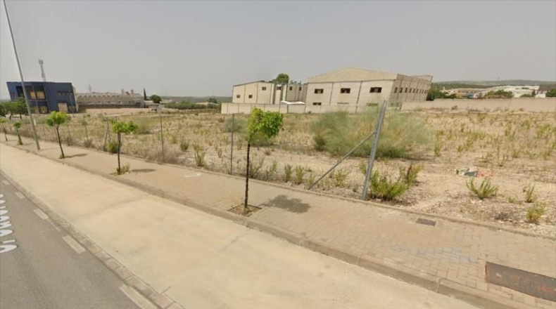 Córdoba - Lucena - 1930m2