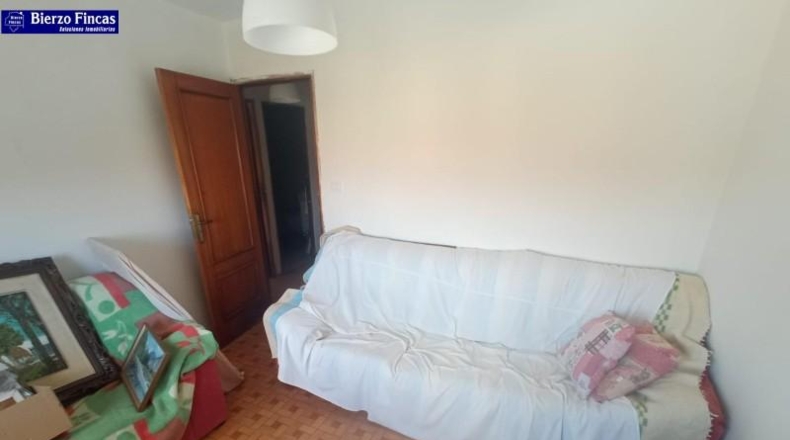 Leon - Riego de la Vega - 129255m2
