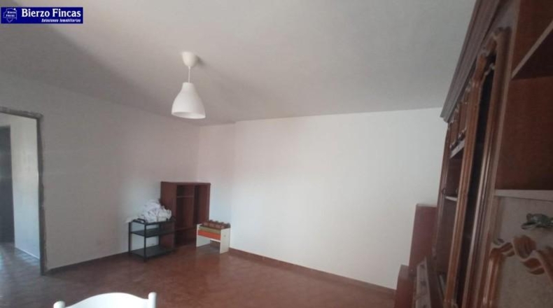 Leon - Riego de la Vega - 129255m2