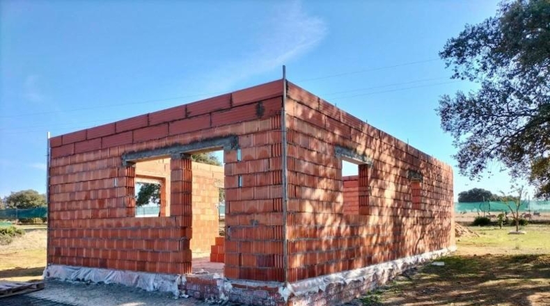 Sevilla - Castilblanco de los Arroyos - 5500m2
