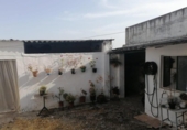 Дом с участком на продажу в городе El Carpio Фото
