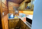 Country house with land for sale on España, Cacabelos, ref: TR376731 photo