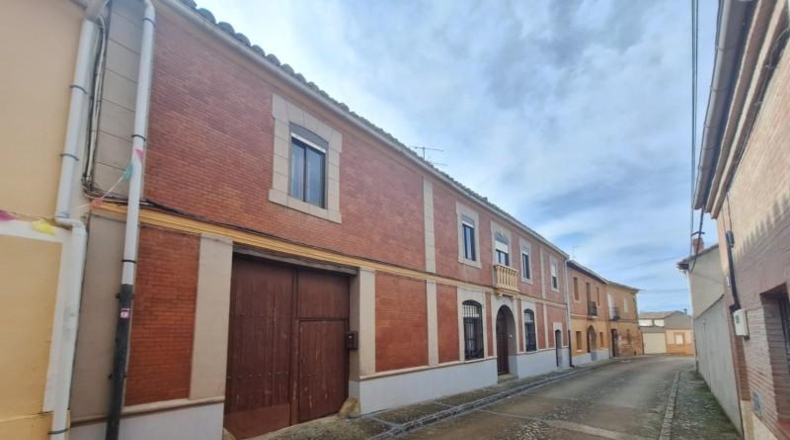 León - Grajal de Campos - 309m2
