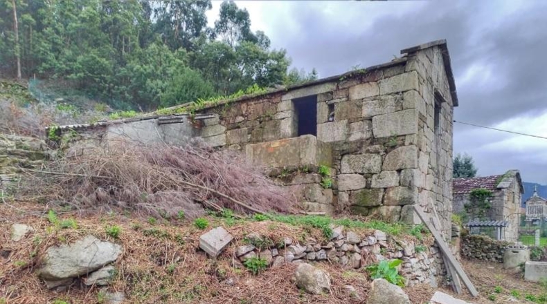 Pontevedra - A Guarda - 872m2