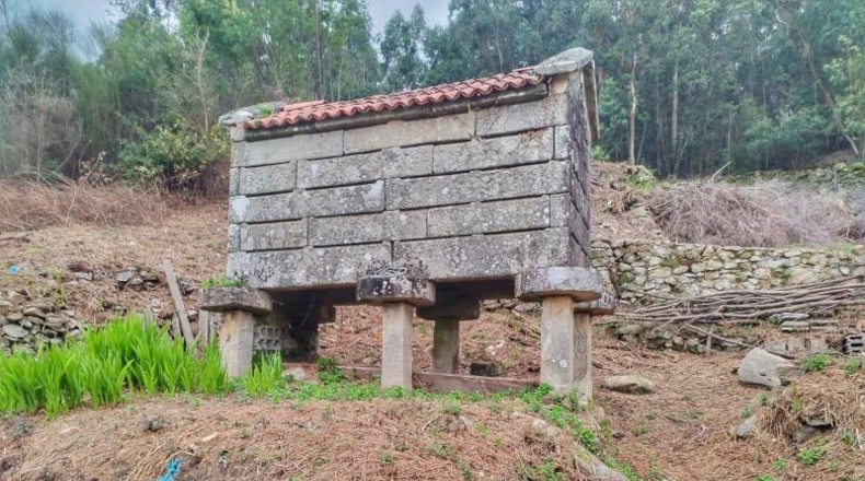 Pontevedra - A Guarda - 872m2